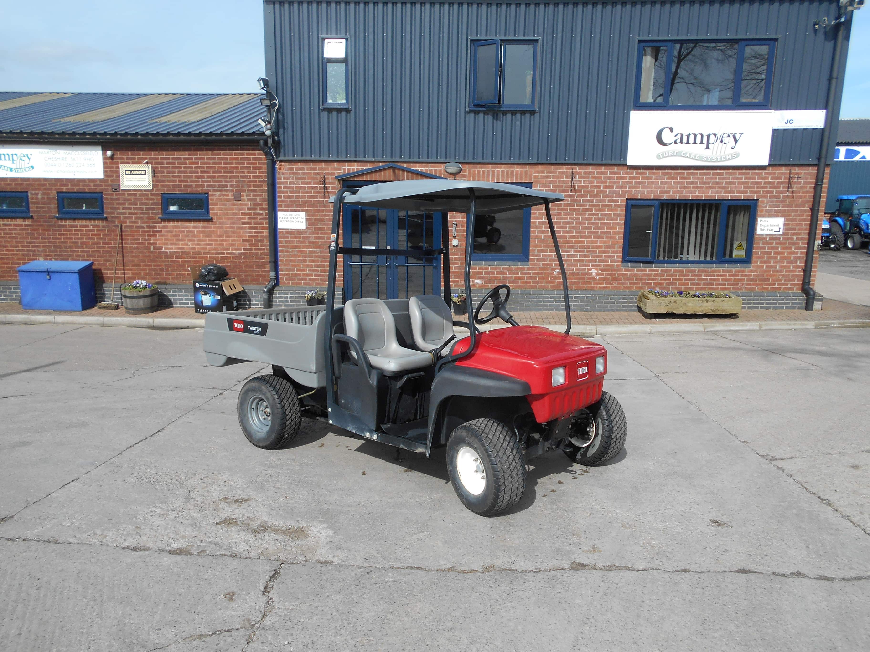 Toro Twister 1600 Buggy Campey Turf Care Systems