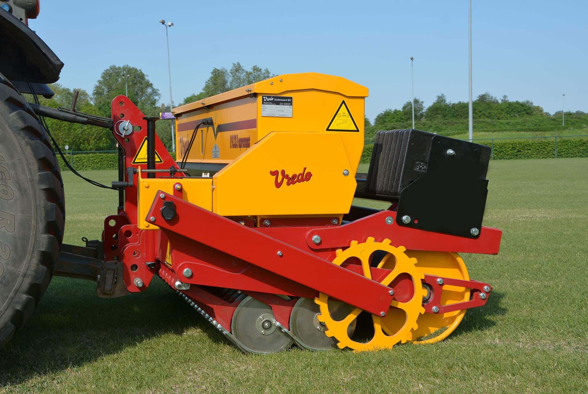 Vredo Super Compact Series Campey Turf Care Systems