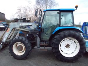 New Holland TL90 Tractor U6402