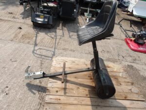 Black Trailed Seat U6530