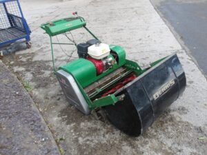 Dennis Premier Mower U6609