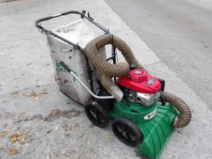 Billy Goat Vacuum Collector U6031