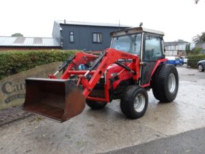 Massey Ferguson 1260 Tractor U6631