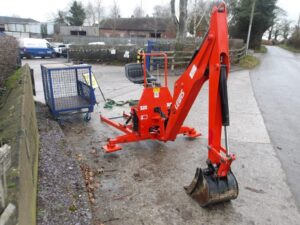 Lewis 320 Back Actor U6719