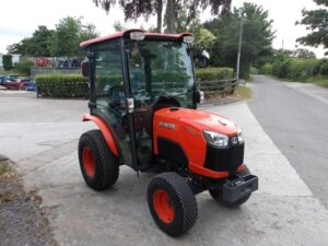 Kubota B2350 Tractor U6949