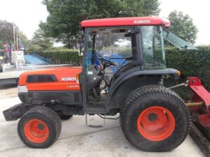 Kubota L5030 Tractor U7045