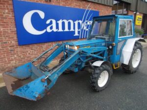 Iseki TS3500F Tractor U7081